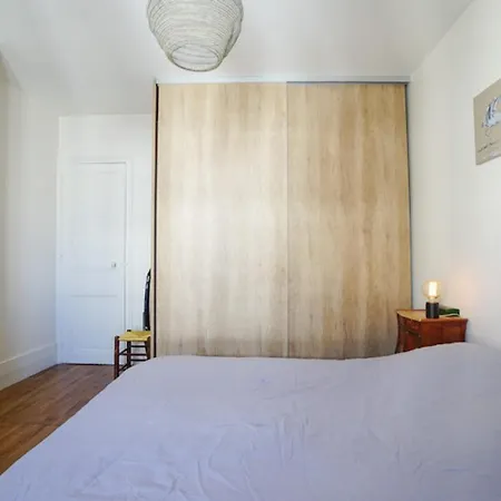 Calm Apt Near The Batignolles Paris