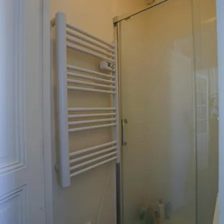 Apartment Calm Apt Near The Batignolles Paris